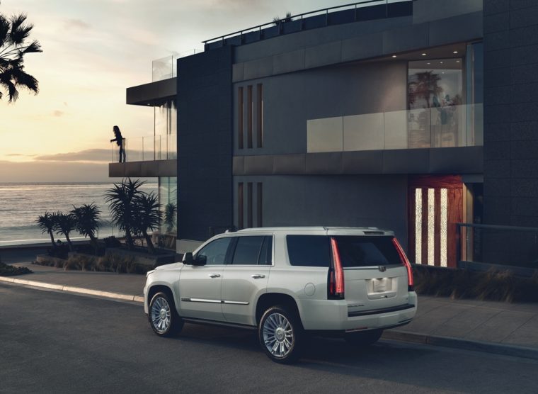 The Cadillac Escalade comes with new equipment for 2017
