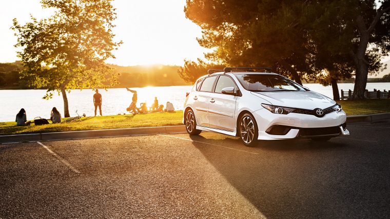 2017 Toyota Corolla iM Exterior