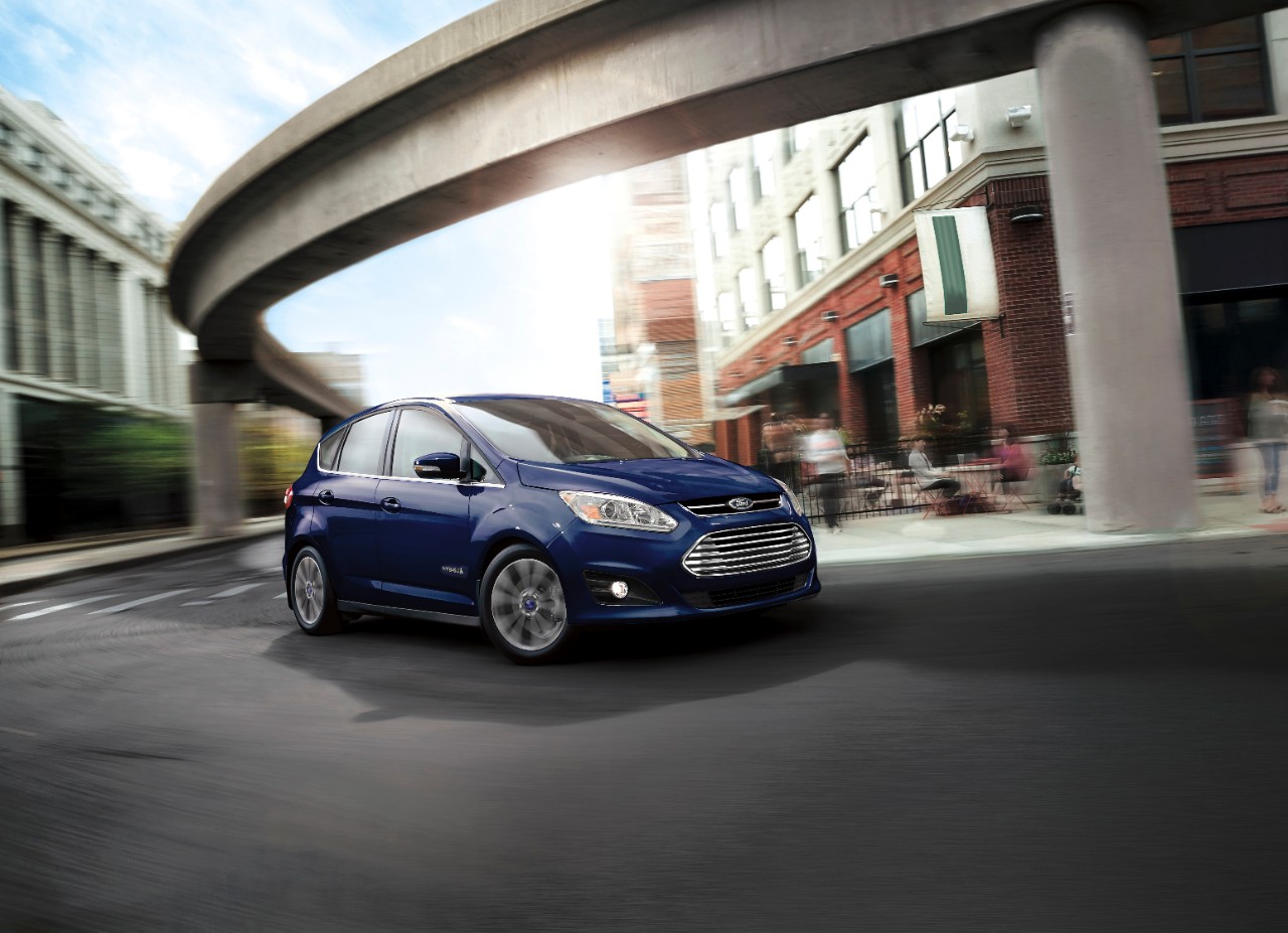 17 Ford C Max Energi Gets Huge Price Drop The News Wheel
