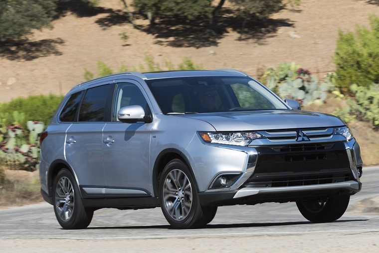 2017 Mitsubishi Outlander Exterior