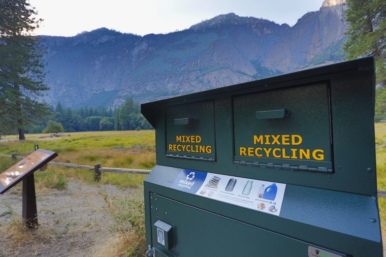 Subaru Recycles