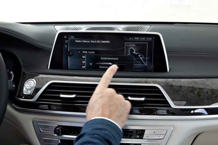 The BMW 7 Series intuitive entertainment system