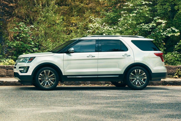 2017 Ford Explorer exterior