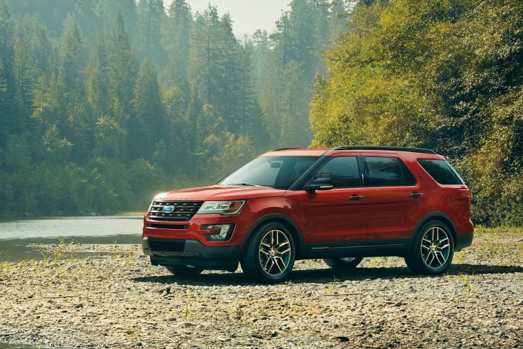 2017 Ford Explorer exterior