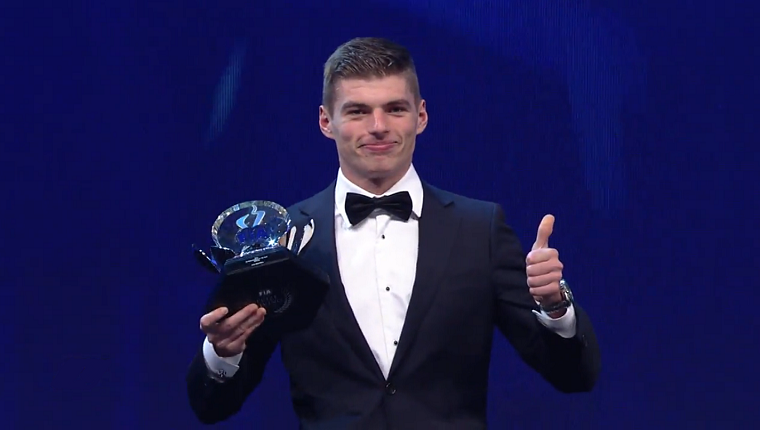 Max Verstappen accepts award