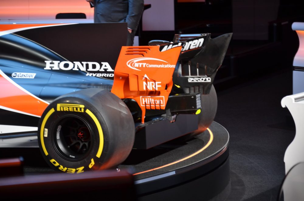 2017 McLaren Honda MCL32