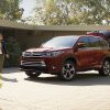 2017 Toyota Highlander exterior