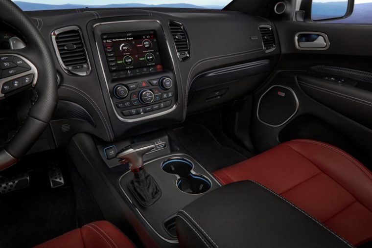 The cabin of the 2018 Dodge Durango SRT