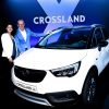 Tina Müller, Dr. Karl-Thomas Neumann, and the Opel Crossland X