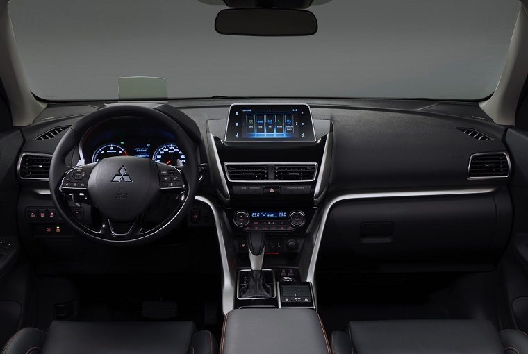 2018 Mitsubishi Eclipse Cross interior