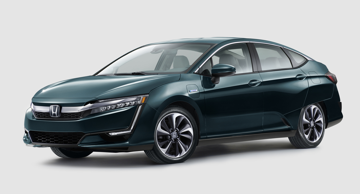 Honda Clarity Plug-in Hybrid Ad to Educate People on What the Heck a