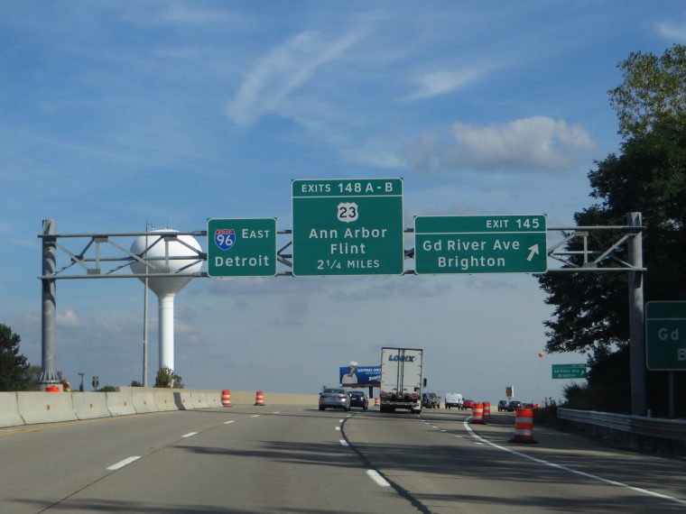 I-96 in Michigan approaching US 23 near Ann Arbor