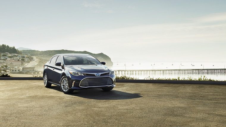 2018 Toyota Avalon exterior