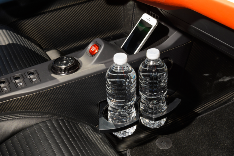 2017 Ford GT holds water bottles