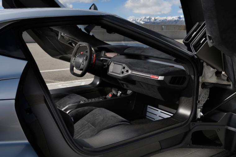 2017 Ford GT dash