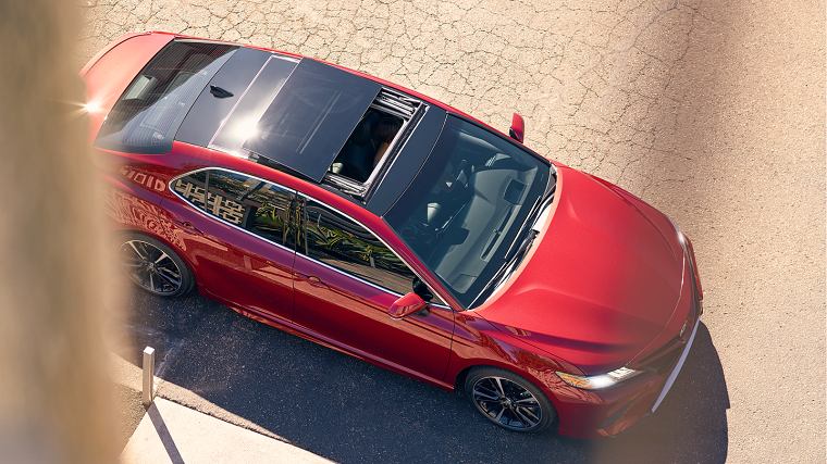 2018 Toyota Camry exterior