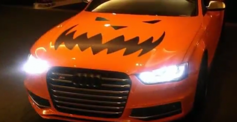 halloween car