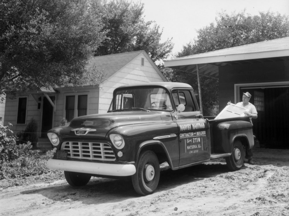 1955 Chevrolet 3200 Series half-ton pickup with 265-cubic-inch (4.3L) V-8 engine, rated at 162 horsepower and 257 lb-ft of torque.