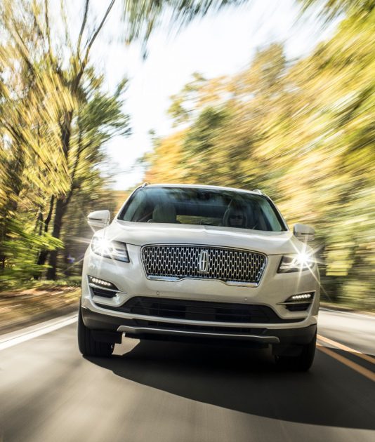 Photos Feast Your Eyes On The Redesigned 2019 Lincoln Mkc