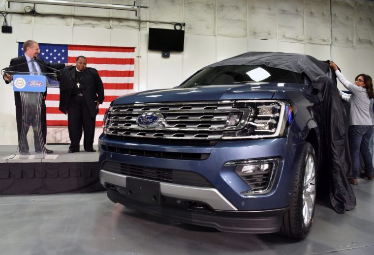 Ford Expedition gifted to Houston pastor