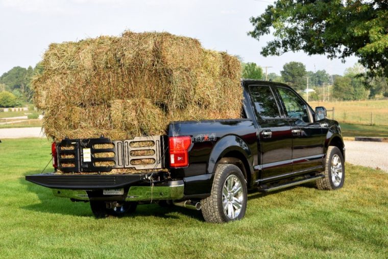 2018 Ford F-150 pickup truck overview specs details bed hauling tailgate