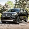 2018 Lincoln Navigator Model Overview family luxury SUV specs features details front exterior grille