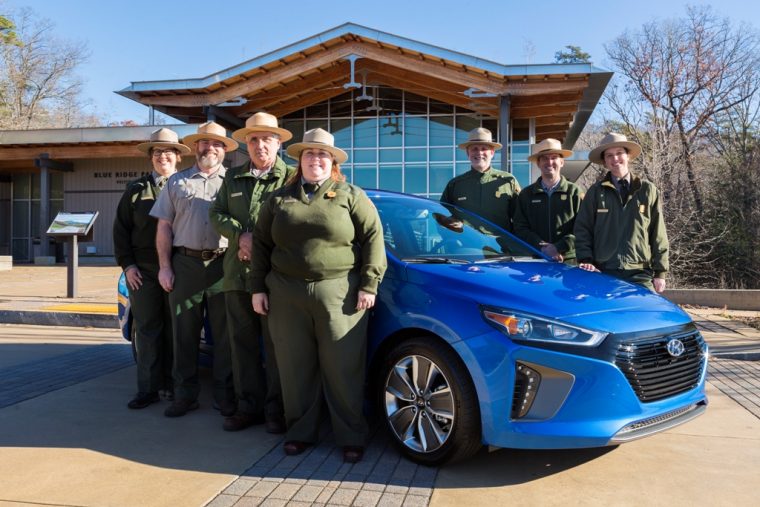 Hyundai Ioniq Hybrid donated to support America National Parks service preservation (b)