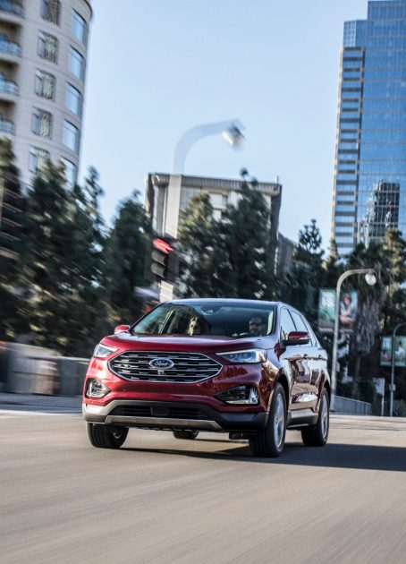 2019 Ford Edge Titanium Backseat drivers stress survey