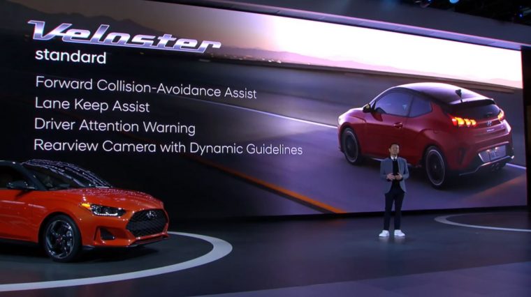 2019 Hyundai Veloster debut unveil at 2018 North American International Auto Show NAIAS press conference in Detroit model updates engine specs (2)