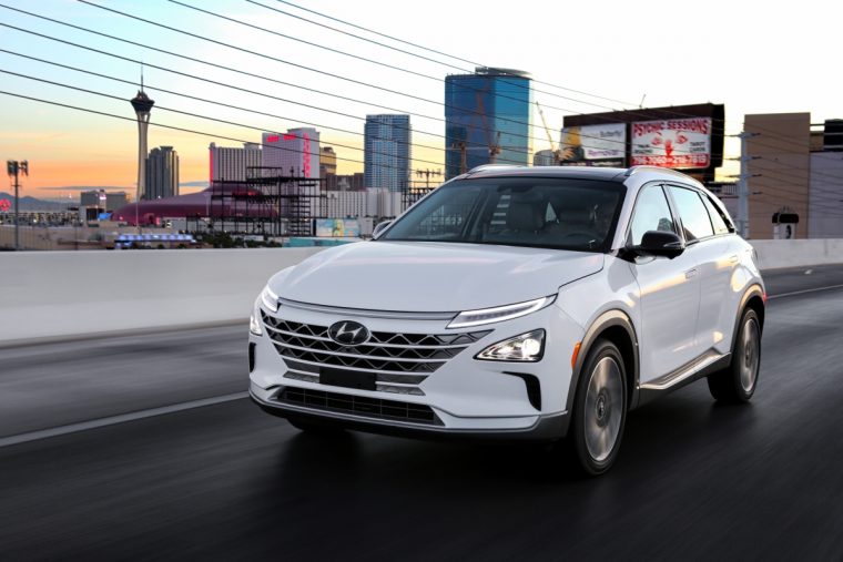 Hyundai NEXO fuel cell vehicle crossover SUV new hydrogen technology (7)