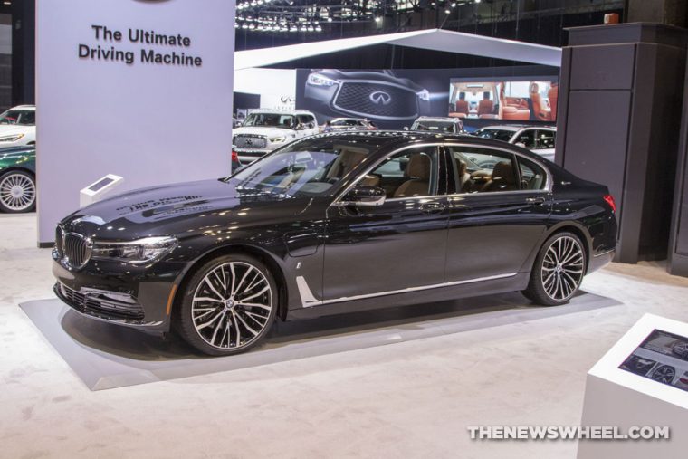 2018 BMW 740e xDrive iPerformance 7 Series Chicago Auto Show CAS