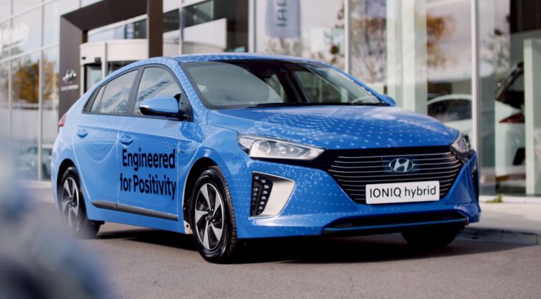 Blue most positive color happy hue psychology test Hyundai car body