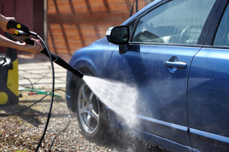 pressure wash car without soap