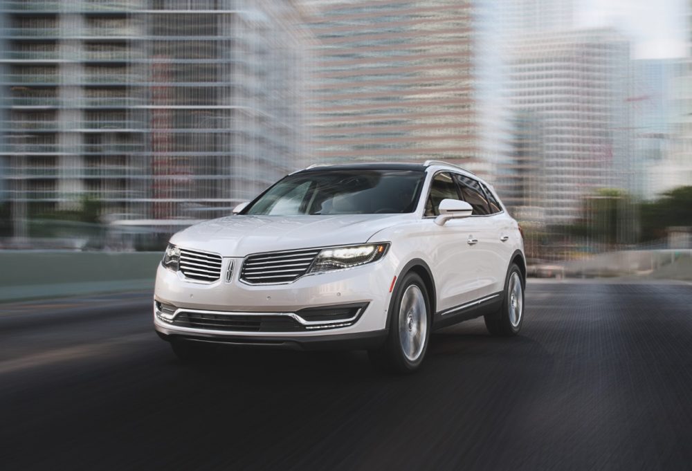 Lincoln MKX one of IIHS' best safe vehicles for teens