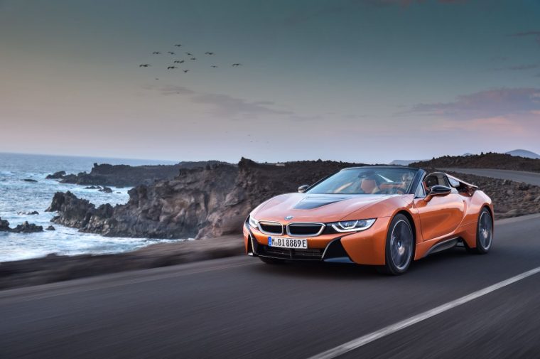 2019-bmw-i8-roadster-exterior-14