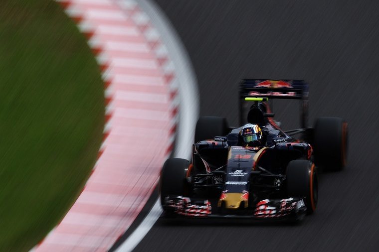 Carlos Sainz in Toro Rosso STR11