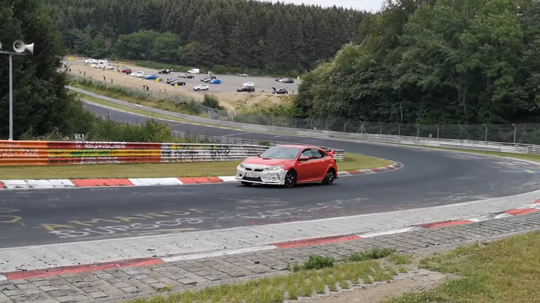 Facelifted Honda Civic Type R at Nurburgring