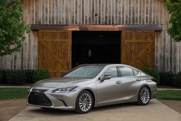 2019 Lexus ES