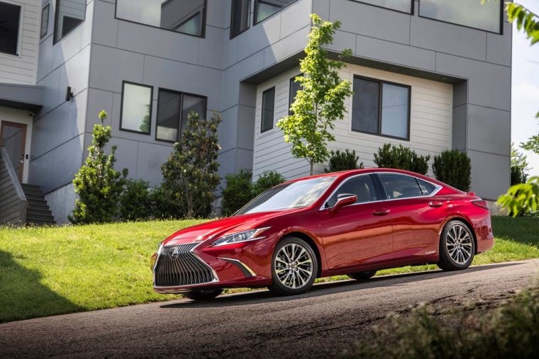 2019 Lexus ES