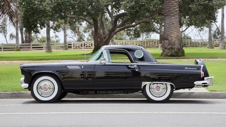 Marilyn Monroe's 1955 Ford Thunderbird Interior Julien's Auctions | Marilyn Monroe's Ford Thunderbird