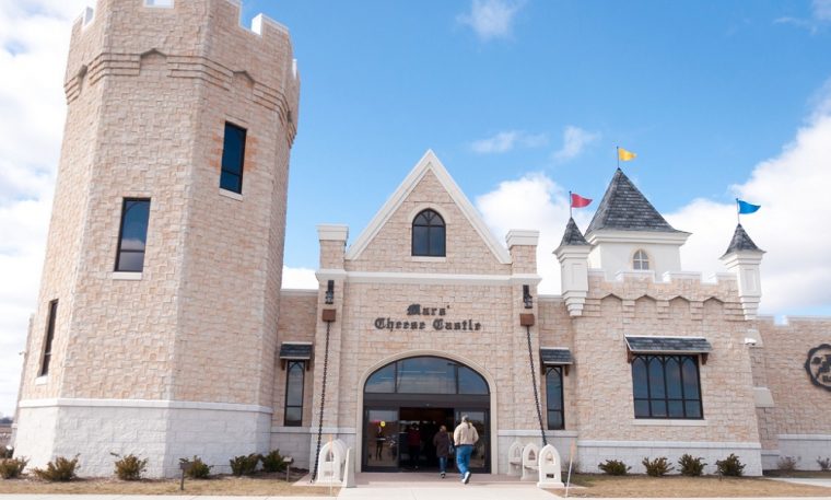 mars cheese castle wisconsin roadside attraction