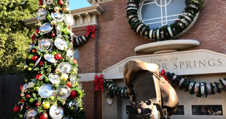 Disney California Adventure Park Decorates Cars Land For The Holidays The News Wheel