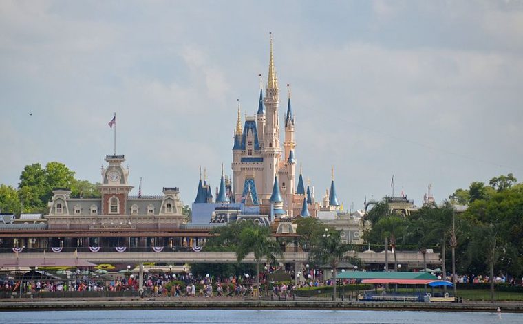 How To Get Around Walt Disney World The News Wheel