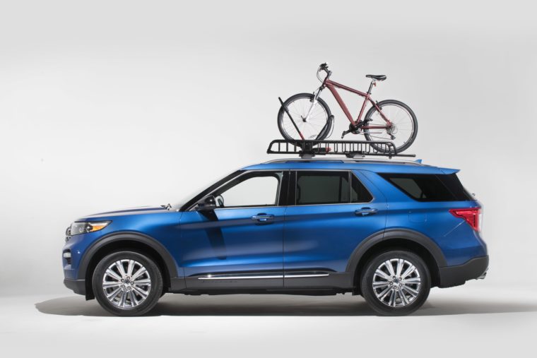 2020 Ford Explorer with Yakima accessories