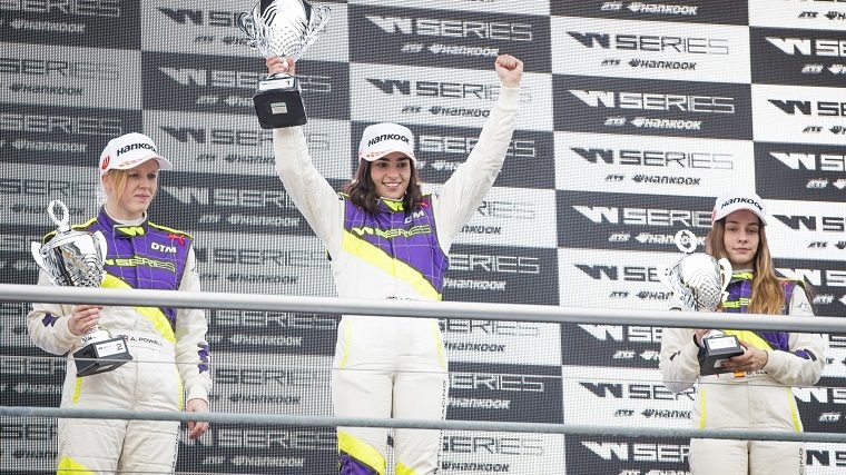 Jamie Chadwick Wins Inaugural W Series Race