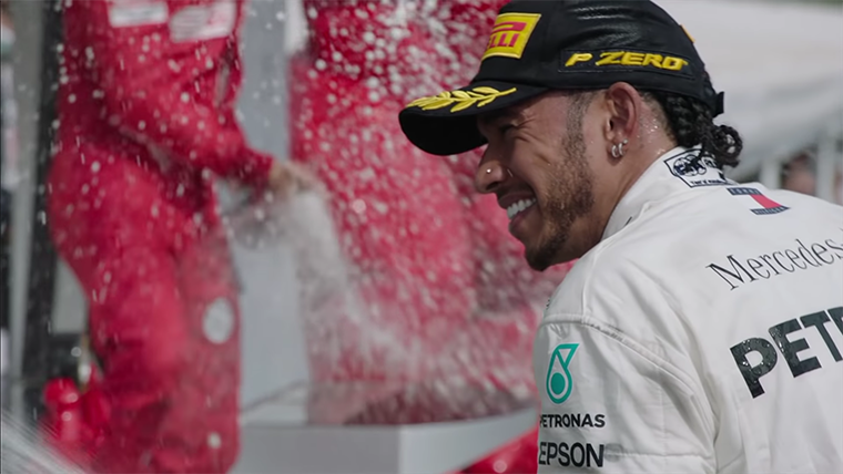  Lewis Hamilton celebrates winning the 2019 French GP