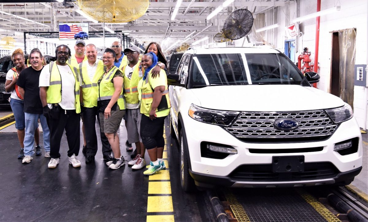 2020 Ford Explorer production begins Chicago Assembly Plant (4) | Ford Boasts $2.9 Billion Economic Impact in Chicago 