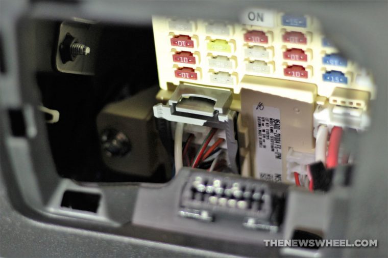 car fuse box electronics wires