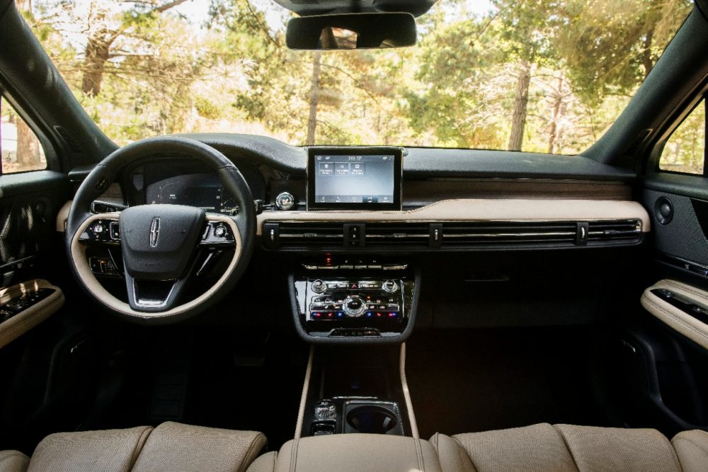 2020 Lincoln Corsair Cashew interior