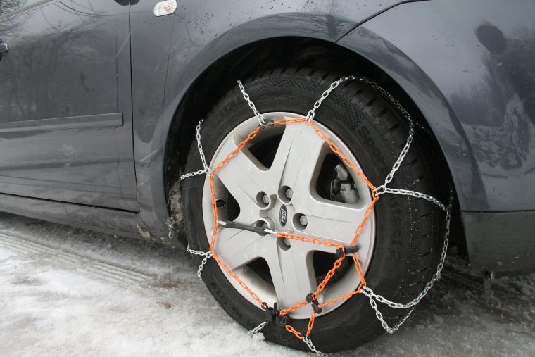 car tire chains snow cables